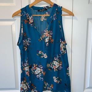 For bundle - Sleeveless Floral blouse